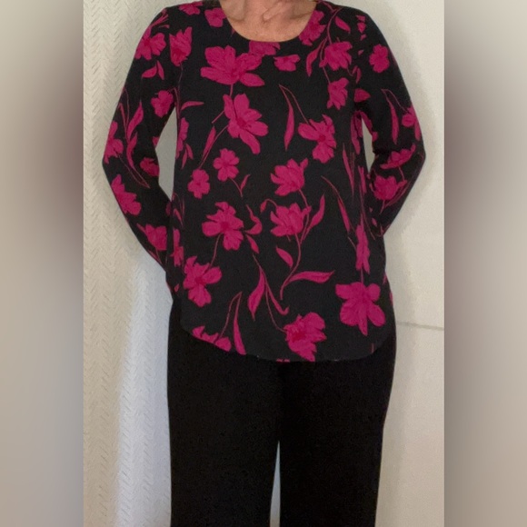 Banana Republic Blouse - Picture 2 of 4